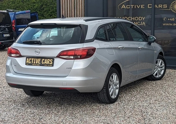 Opel Astra cena 36999 przebieg: 168000, rok produkcji 2016 z Mrocza małe 497